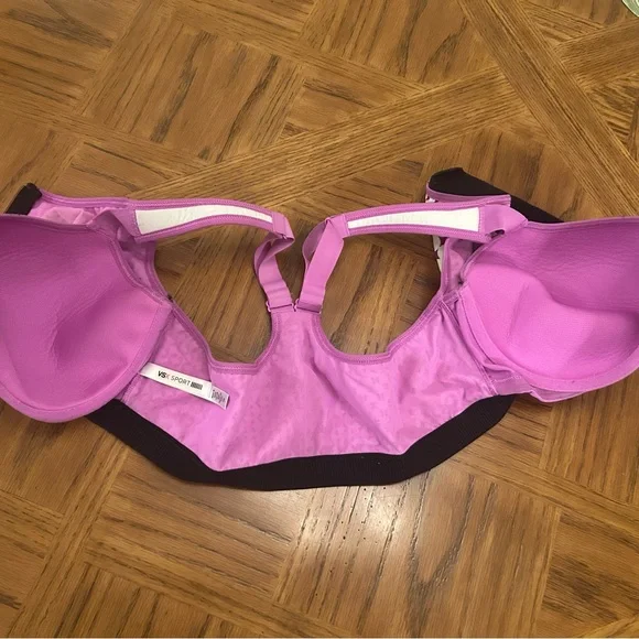 VSX Victoria’s Secret Sport Knockout Geometric Sports Bra - Picture 4 of 5